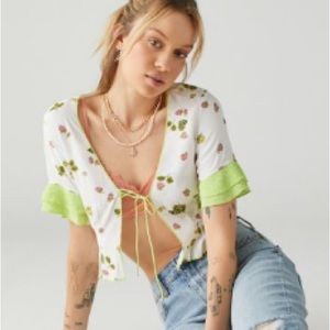 UO printed tie front blouse